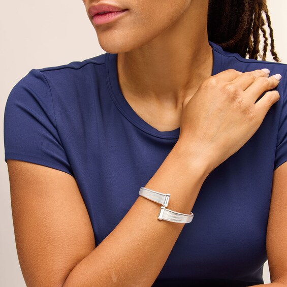 Graduated Ribbed Bypass Cuff Bangle in Hollow Sterling Silver