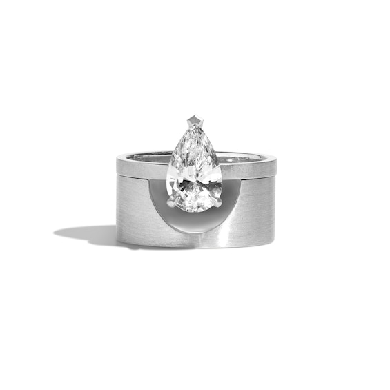 Zales x Shahla 1-1/2 CT. Pear-Shaped Certified Lab-Grown Diamond Solitaire Kahn Ring Set in 14K White Gold (F/Vs2)