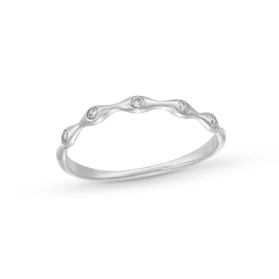 1/20 CT. T.w. Diamond Five Stone Scallop Stackable Anniversary Band in 10K White Gold