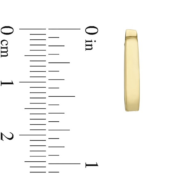 14.9mm Oval Huggie Hoop Earrings in 10K Gold