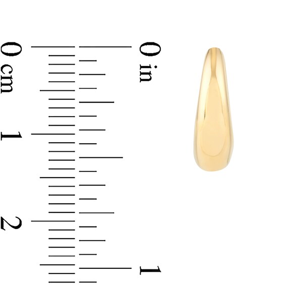 Graduated Oval Huggie Hoop Earrings in 14K Gold