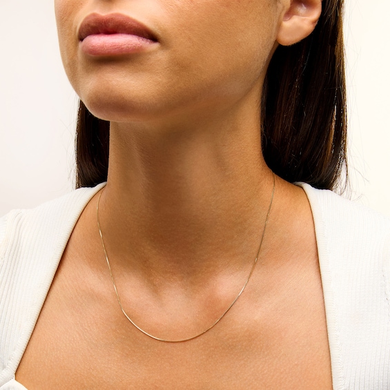 0.55mm Box Chain Necklace in Solid 10K Gold - 18â