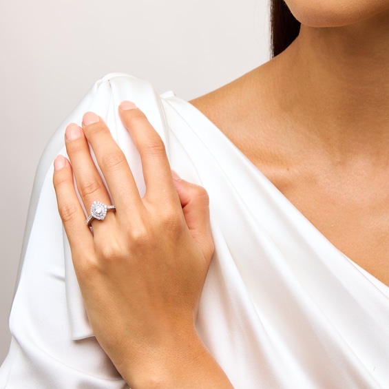 Vera Wang Love Collection 1-1/4 CT. T.w. Oval Diamond Double Marquise Frame Engagement Ring in 14K White Gold