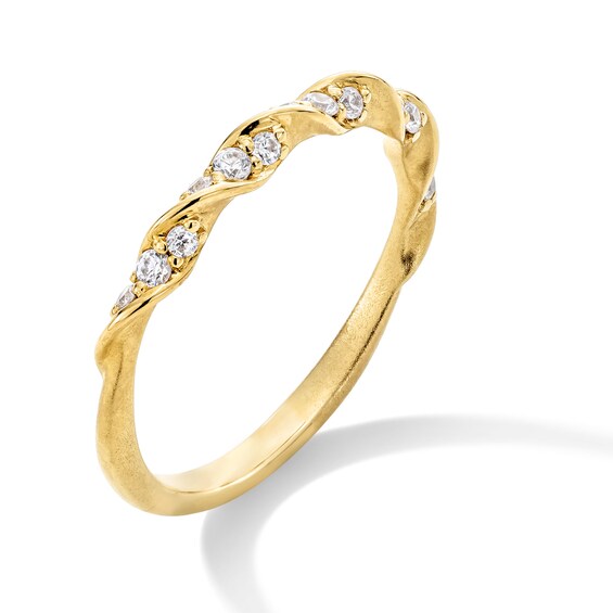 1/5 CT. T.w. Diamond Trio Twist Band in 10K Gold