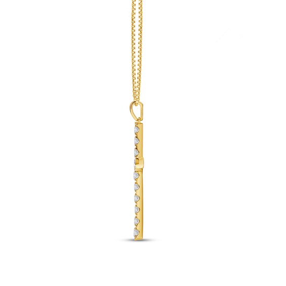 CT. T.w. Certified Lab-Grown Diamond Cross Pendant in 14K Gold (F/Si2