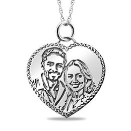 Engravable Line-Drawn Photo Heart Pendant in Sterling Silver (1 Image and 3 Lines)