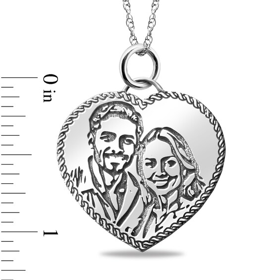 Engravable Line-Drawn Photo Heart Pendant in Sterling Silver (1 Image and 3 Lines)
