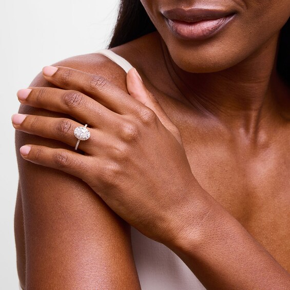 Vera Wang Love Collection 2 CT. T.w. Oval Certified Lab-Grown Diamond Frame Engagement Ring in 14K Gold (F/Vs2)