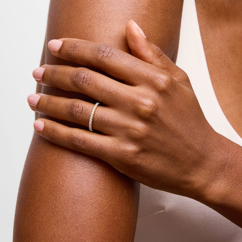 Main Image 2 of Vera Wang Love Collection Lab-Grown Diamonds by Vera Wang Love 1/3 CT. T.W. Anniversary Band in 14K Gold (F/VS2)