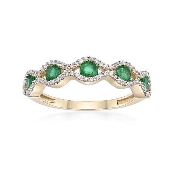 Emerald and 1/4 CT. T.w. Diamond Five Stone Scallop Edge Ring in 10K Gold