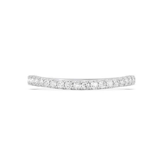 Enchanted Star / CT. T.w. Certified Lab-Grown Diamond Anniversary Band in 14K White Gold (F/Vs2