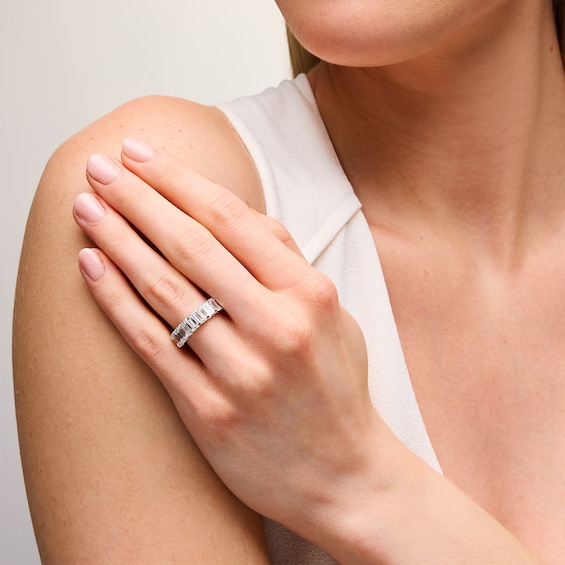 4-1/2 CT. T.w. Emerald-Cut Certified Lab-Grown Diamond Nine Stone Anniversary Band in 14K White Gold (F/Vs2)