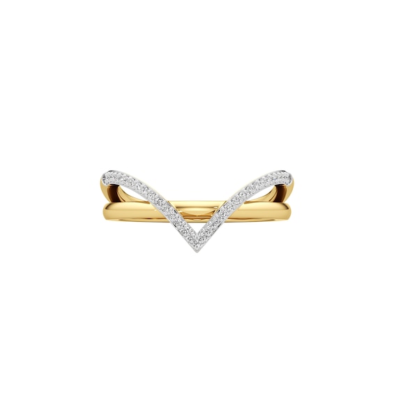 1/10 CT. T.w. Diamond Chevron Overlay Split Shank Ring in Sterling Silver with 24K Gold Plate