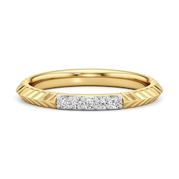 1/10 CT. T.W. Lab-Created Diamond Knife Edge Chevron Pattern Ring in Sterling Silver with 24K Gold Plate