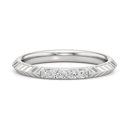 1/10 CT. T.W. Lab-Grown Diamond Knife Edge Chevron Pattern Ring in Sterling Silver