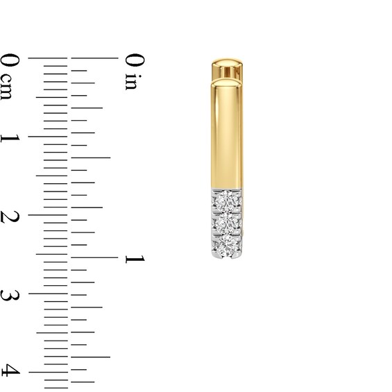 1/15 CT. T.w. Lab-Grown Diamond Squared U-Hoop Earrings in Sterling Silver with 24K Gold Plate