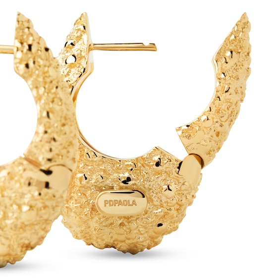 PDPAOLAâ¢ at Zales SILHOUETTES 27.0mm Textured Hoop Earrings in Hollow Brass with 18K Gold Plate