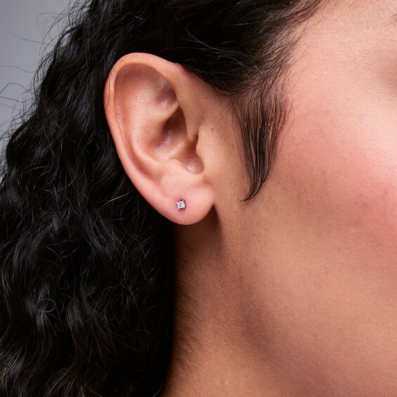 1/10 CT. T.w. Princess-Cut Diamond Solitaire Stud Earrings in 14K Gold (I/I2)