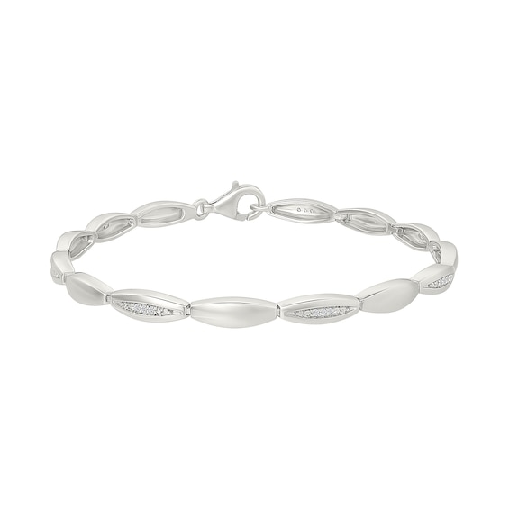 1/10 CT. T.w. Diamond Oval Link Bracelet in Sterling Silver - 7.5"