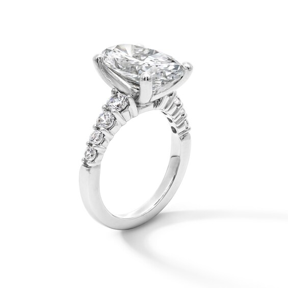 5-3/4 CT. T.w. Oval Certified Lab-Grown Diamond Graduated Shank Engagement Ring in 14K Gold (F/Vs2