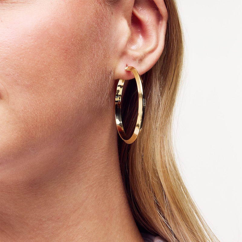 Main Image 2 of 40.0mm Knife Edge Hoop Earrings in Hollow 10K Gold