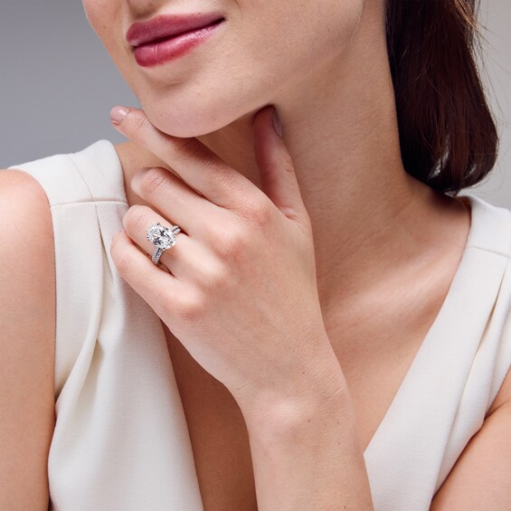 5-5/8 CT. T.w. Oval Certified Lab-Grown Diamond Bridal Set in 14K Gold (F/Vs2