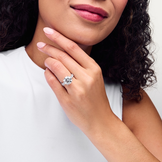5-5/8 CT. T.w. Certified Lab-Grown Diamond Bridal Set in 14K Gold (F/Vs2