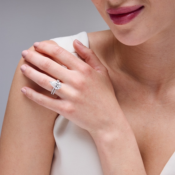 5-5/8 CT. T.w. Pear-Shaped Certified Lab-Grown Diamond Bridal Set in 14K White Gold (F/Vs2)