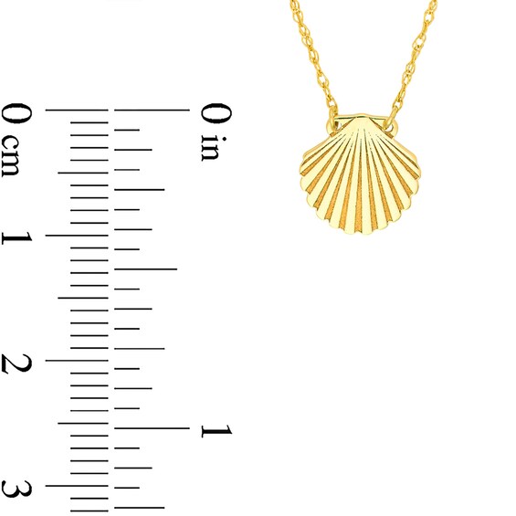 Seashell Necklace in 14K Gold