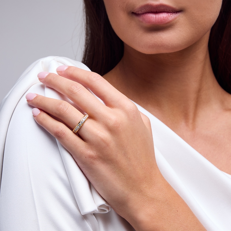 Main Image 2 of 1 CT. T.W. Diamond Band in 14K Gold