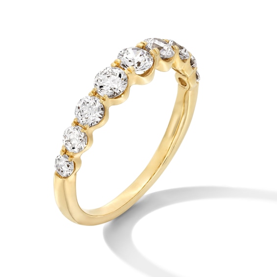 1 CT. T.w. Certified Lab-Grown Diamond Graduated Nine Stone Band in 14K Gold (F/Vs2)