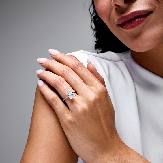 4-1/4 CT. T.w. Radiant-Cut Certified Lab-Grown Diamond Engagement Ring in 14K Gold (F/Vs2)