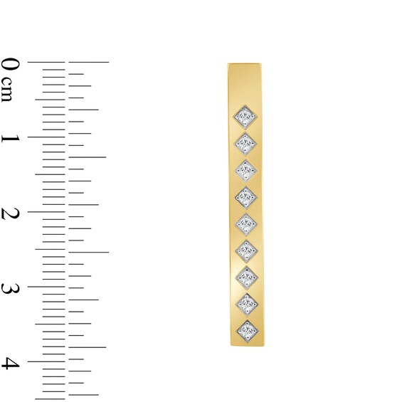 1/6 CT. T.w. Diamond Vertical Pendant in 10K Gold