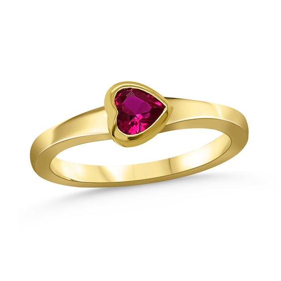 Family Nestled Heart-Shaped Gemstone Ring (1 to 7 Stones)