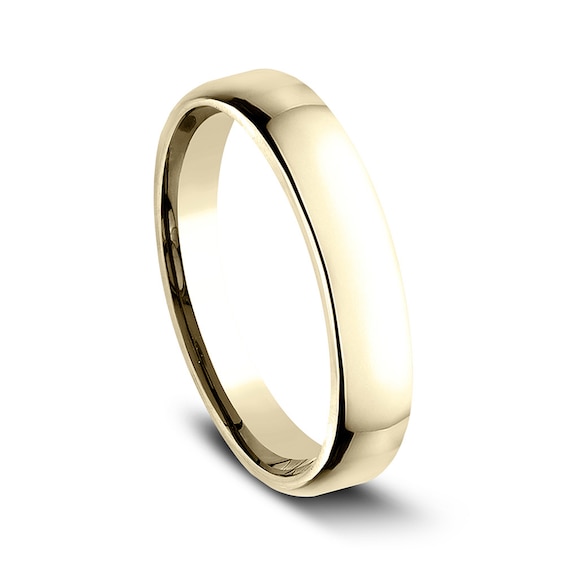 4.5mm Comfort-Fit Euro Engravable Wedding Band in 10K Gold (1-2 Lines)