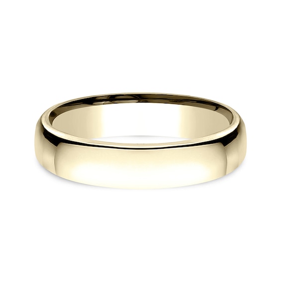 4.5mm Comfort-Fit Euro Engravable Wedding Band in 10K Gold (1-2 Lines)