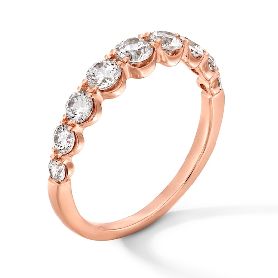 1 CT. T.w. Certified Lab-Grown Diamond Graduated Band in 14K Rose Gold (F/Vs2)
