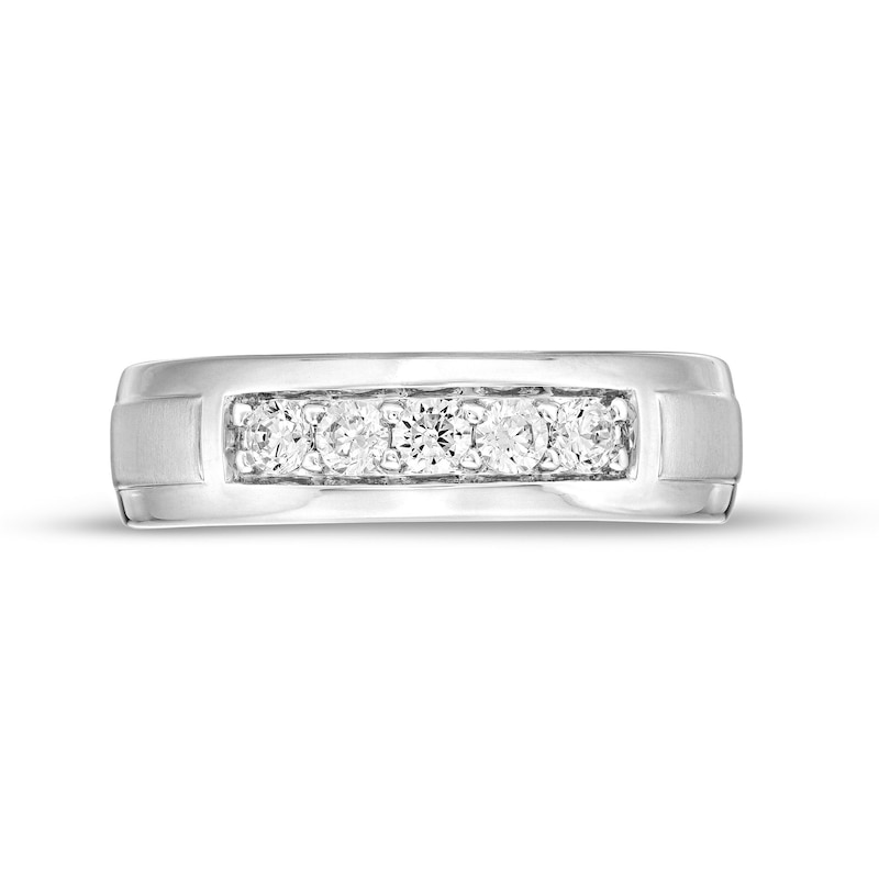 Main Image 4 of Vera Wang Men 3/8 CT. T.W. Diamond Five-Stone Wedding Band in 14K White Gold