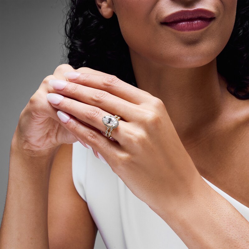 Main Image 2 of 5 CT. T.W. Oval Certified Lab-Grown Diamond Bridal Set in 14K Gold (F/VS2)