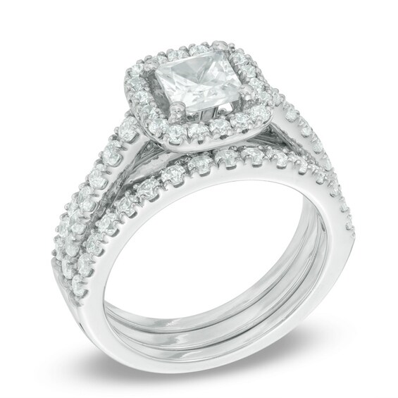 Previously Owned - 2-1/5 CT. T.w. Princess-Cut Diamond Frame Soldered Bridal Set in 14K White Gold