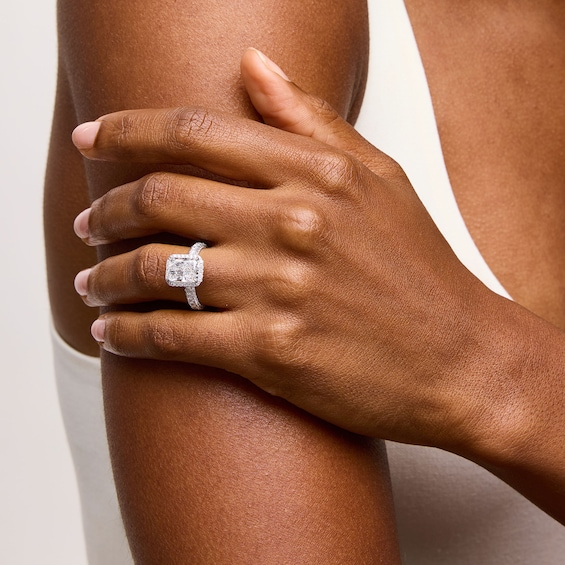 Vera Wang Love Collection 4 CT. T.w. Radiant-Cut Certified Lab-Grown Diamond Engagement Ring in Platinum (F/Vs2)