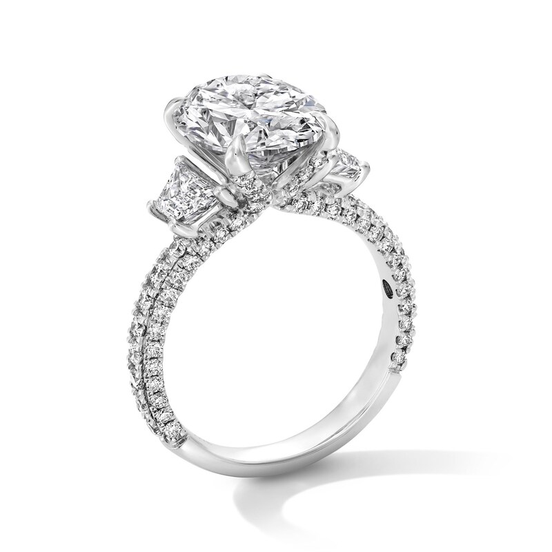 Main Image 3 of Vera Wang Love Collection 5.29 CT. T.W. Oval Certified Lab-Grown Diamond Three-Stone Engagement Ring in Platinum (F/VS2)