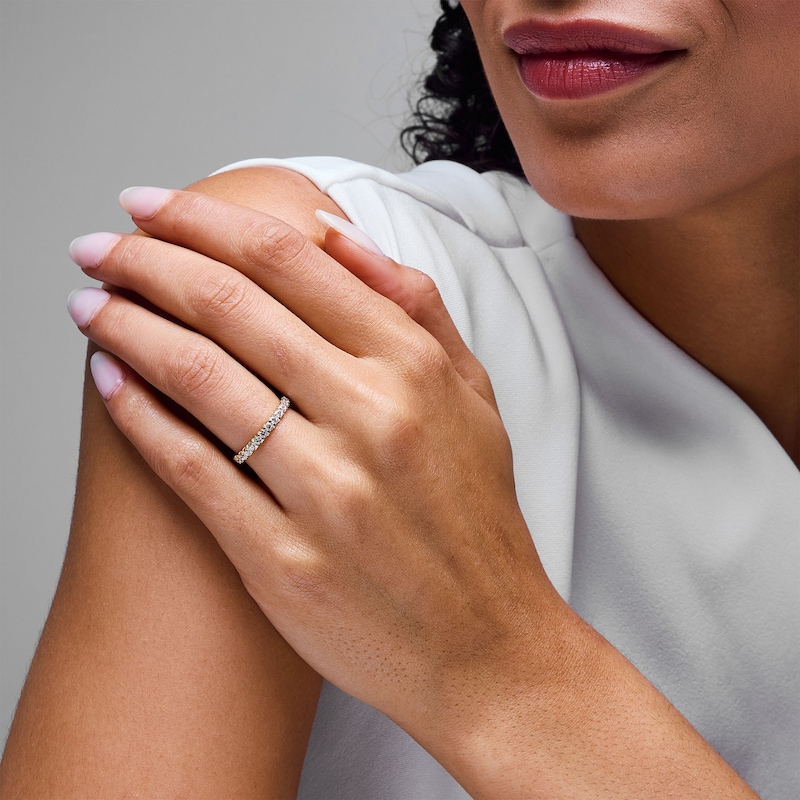 Main Image 2 of 1/2 CT. T.W. Certified Diamond Band in 14K Gold (I/SI2)