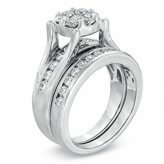 Previously Owned - 1-1/2 CT. T.w. Diamond Cluster Soldered Bridal Set in 14K White Gold