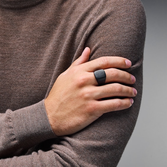 Signet Ring in Stainless Steel with Black Ion-Plate