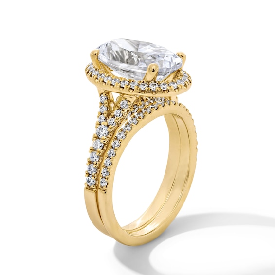 4.69 CT. T.w. Oval Certified Lab-Grown Diamond Frame Bridal Set in 14K Gold (F/Vs2)