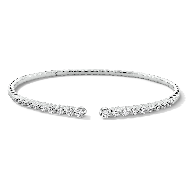 Main Image 1 of 1 CT. T.W. Certified Lab-Grown Diamond Graduated Open Flex Bangle in Sterling Silver (F/VS2)