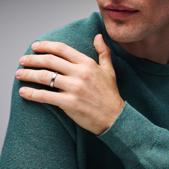 4.0mm Engravable Wedding Band in Platinum (1 Line)