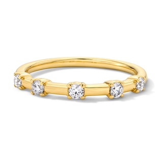 1/4 CT. T.W. Lab-Grown Diamond Station Band in 14K Gold (F/VS2)