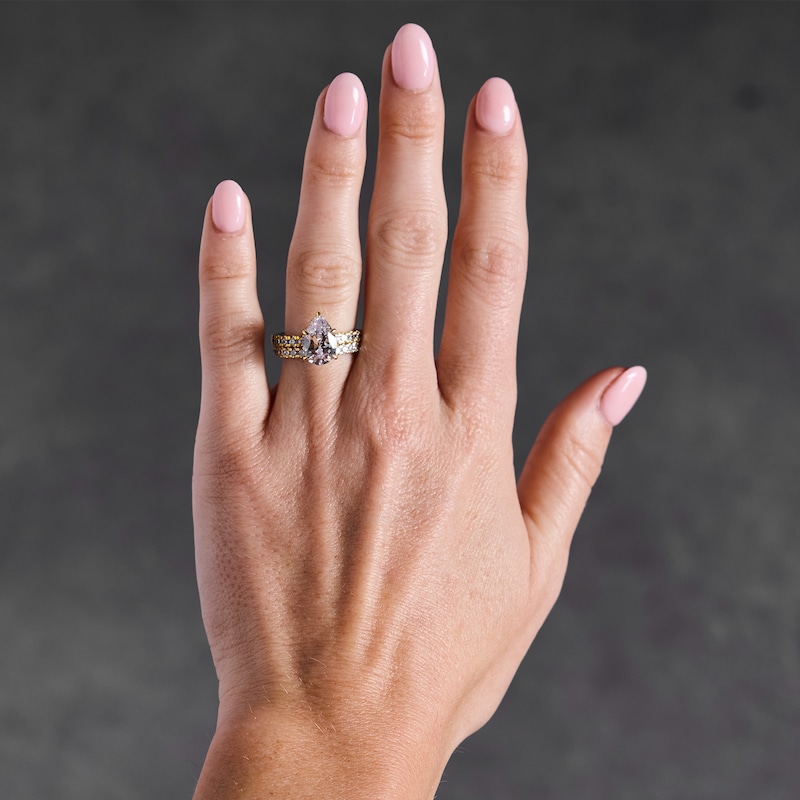 Main Image 2 of 4-1/3 CT. T.W. Pear-Shaped Certified Lab-Grown Diamond Hidden Frame Bridal Set in 14K Gold (F/VS2)